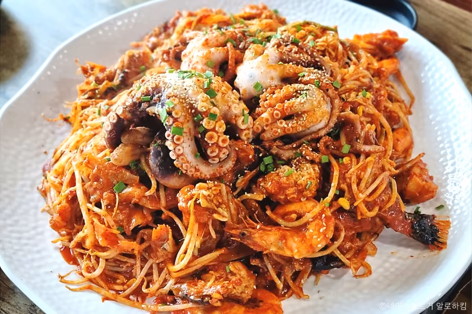 옥수해물찜칼국수