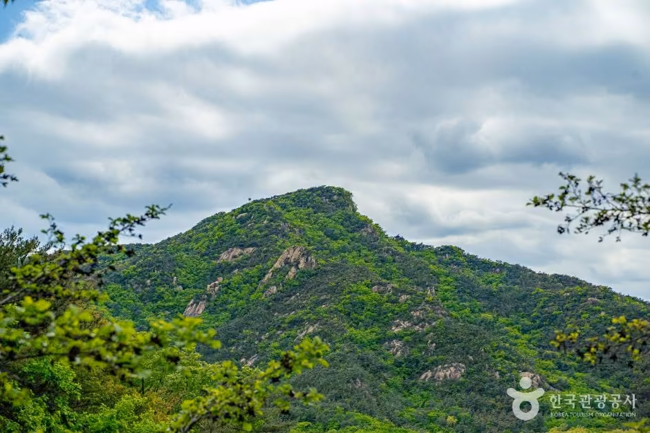 冠岳山