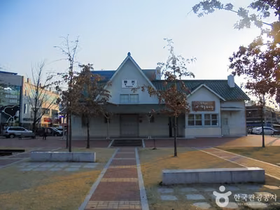 대구 구 동촌역사