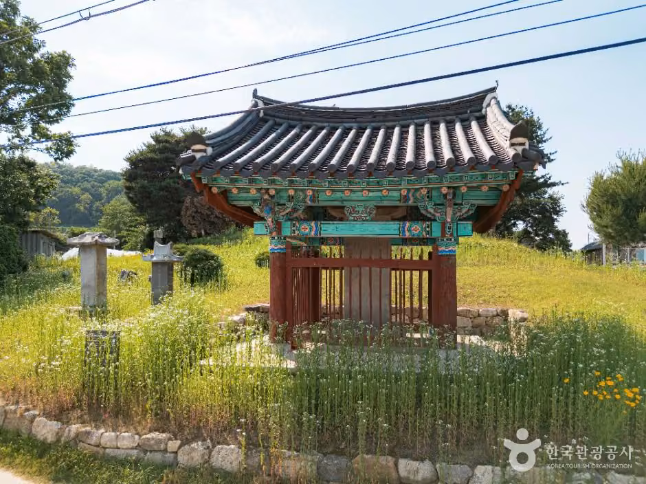 나만갑선생신도비