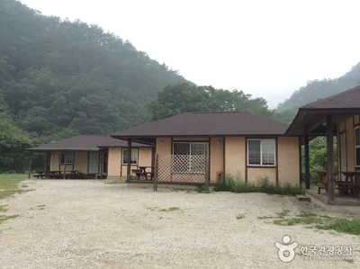 산골나그네 펜션