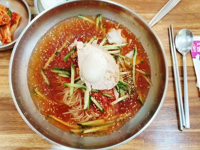 청라가야밀면국밥