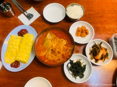 굴다리식당