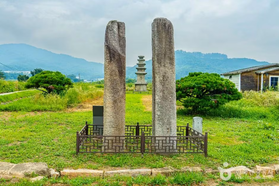 안성죽산리당간지주