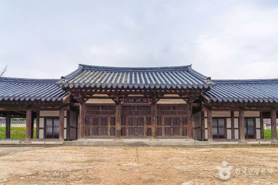 안성 객사 정청