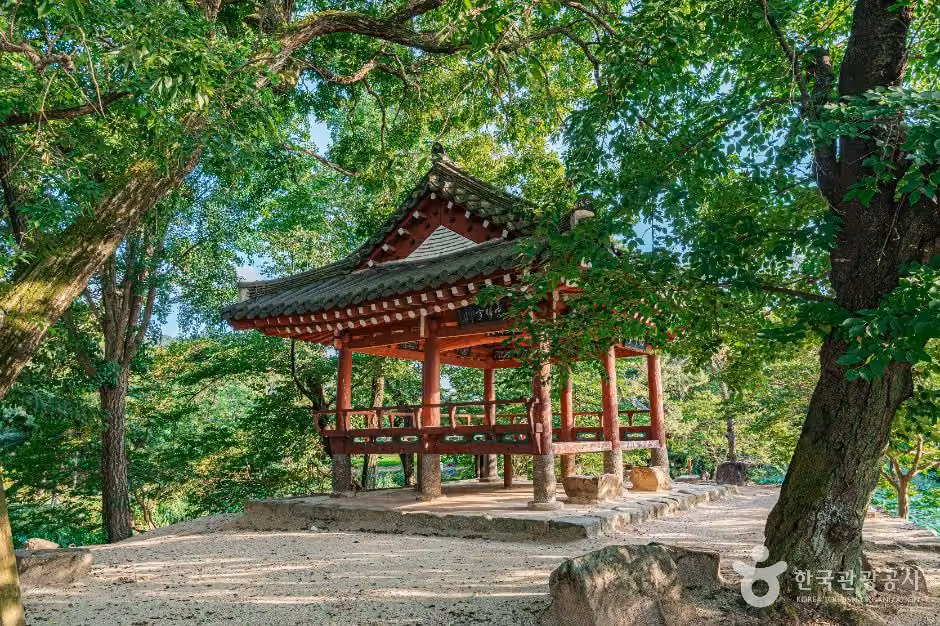 만귀정