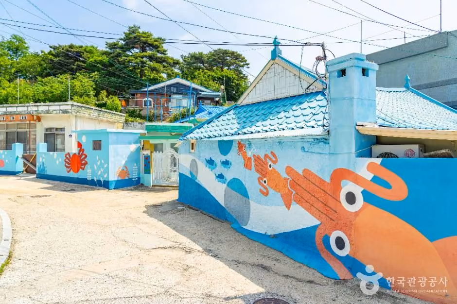 후포리 벽화마을