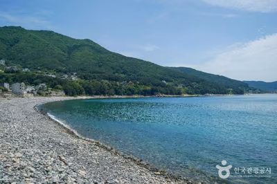 망치몽돌해수욕장